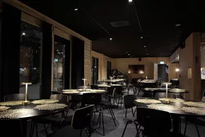 Sahasaaren juhlatila Sahasaaren juhlatila Oulussa – synttärit, häät ja ylioppilasjuhlat jopa 70 hengelle